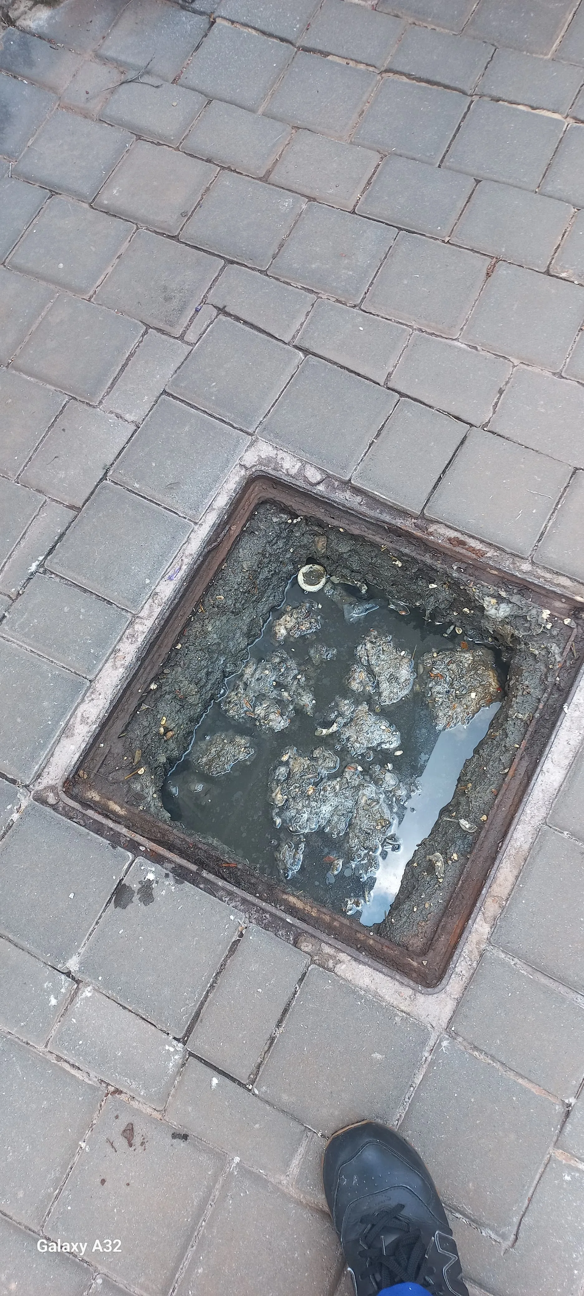 Blocked drain during professional repair work