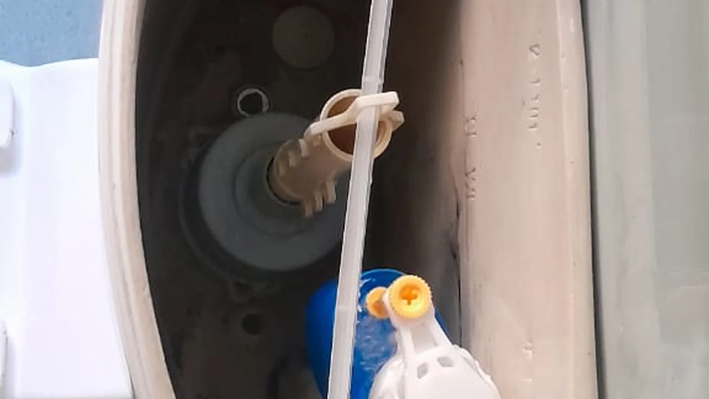 Trusted Plumber Rua Vista Fast Local Plumbing — Rua Vista plumbing call-out Licensed plumber inspecting pipework and fixtures during a service visit in Rua Vista — leaks, drains, geysers and emergency repairs assessed on site