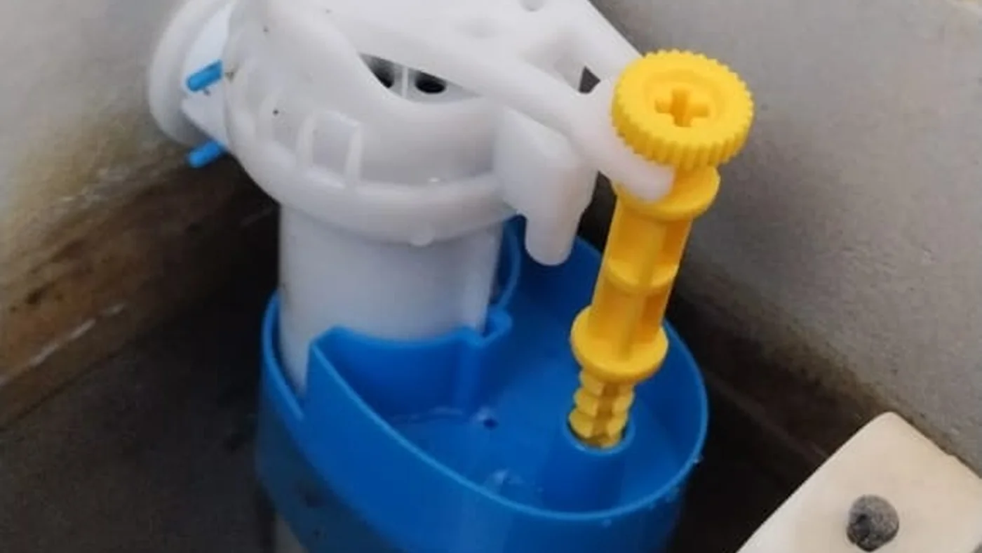 Wattles Plumbing Services Call Trusted Plumbers — Wattles plumbing call-out Licensed plumber inspecting pipework and fixtures during a service visit in Wattles — leaks, drains, geysers and emergency repairs assessed on site