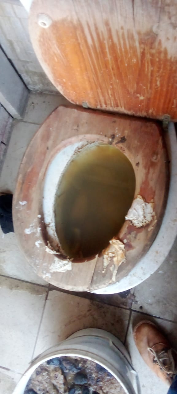 Local emergency plumber response