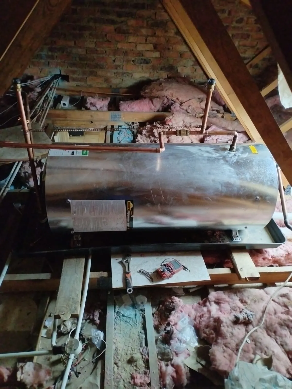 Moot plumbing repair and installation