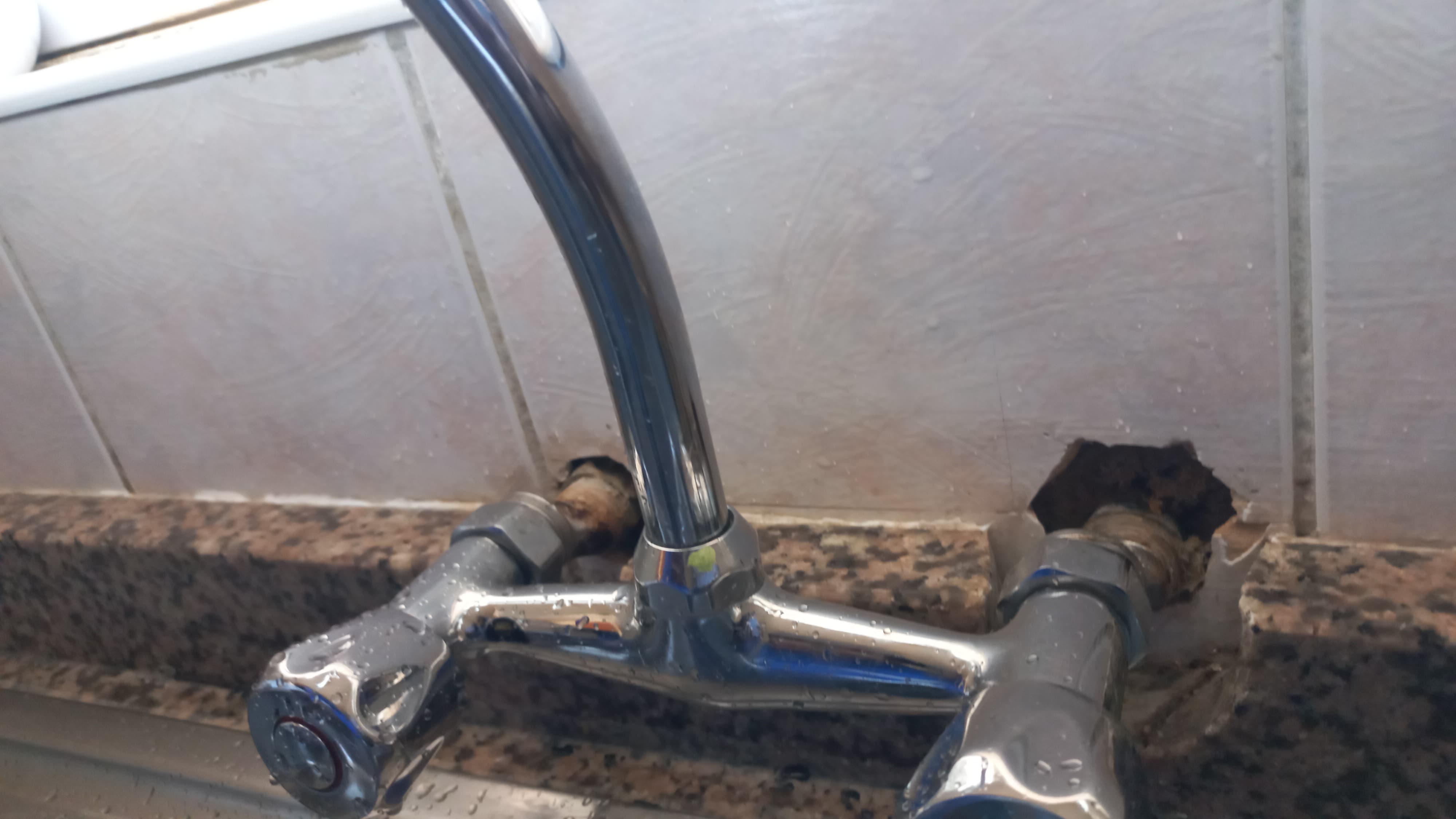 Bo Dalsig plumber working in Paarl, Western Cape