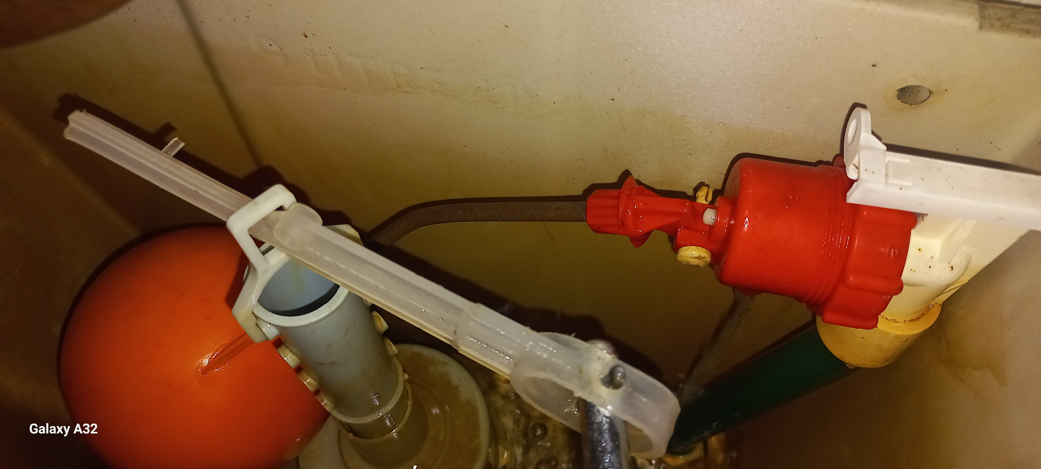 Broadlands plumber working in Somerset West / Strand, Western Cape