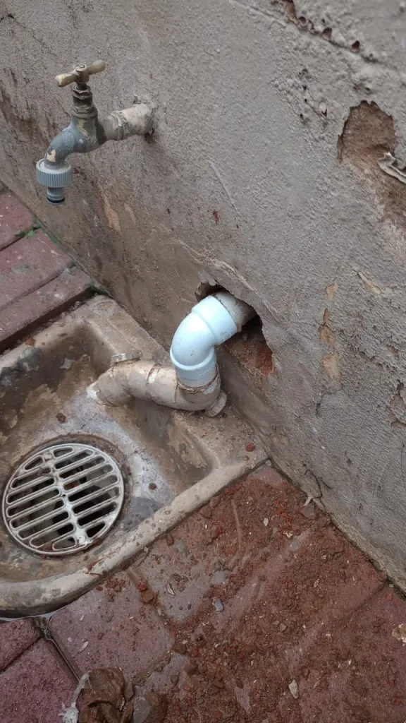 Fresnaye plumber working in Cape Town, Western Cape