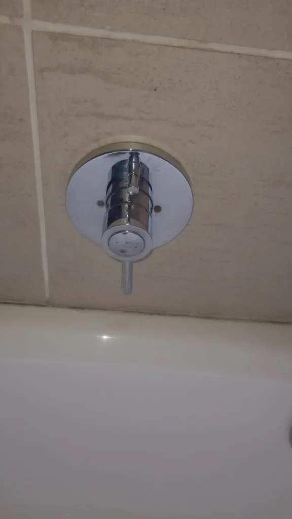 Lemoenkloof plumber working in Paarl, Western Cape