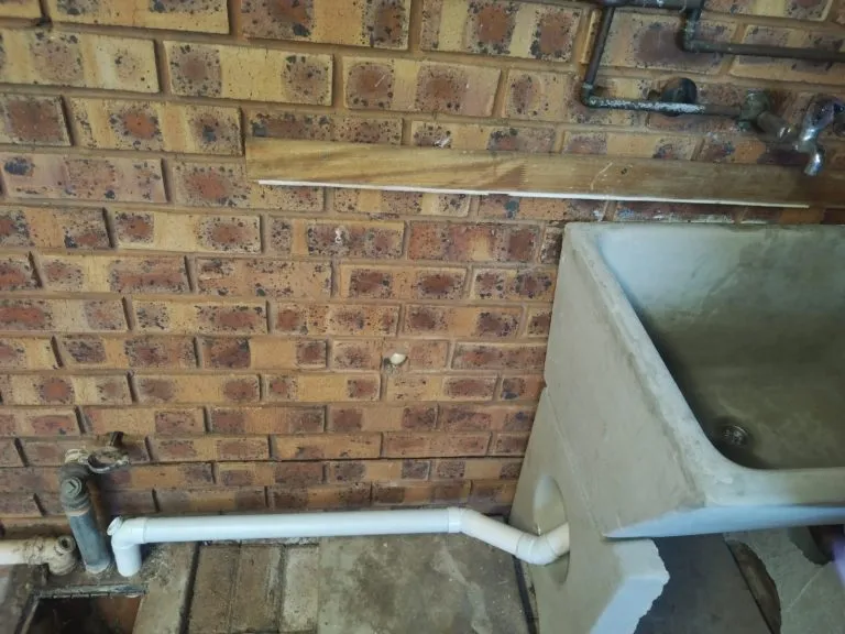 Paarden Eiland plumber working in Cape Town, Western Cape