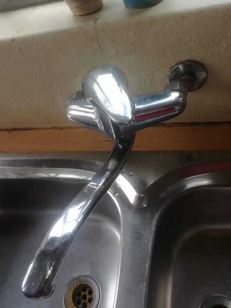 Pinelands plumbing service photo 1 in Cape Town