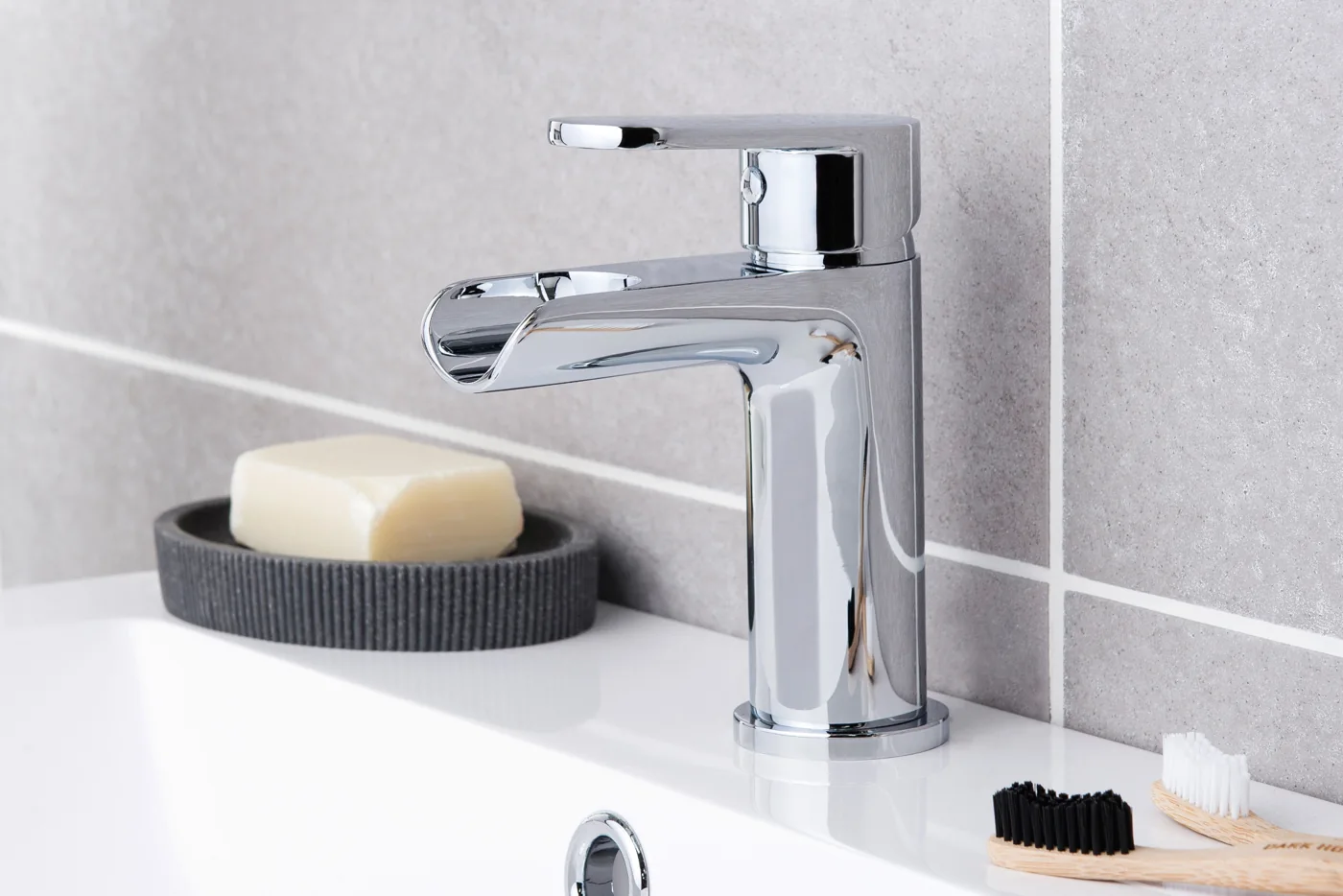 Chrome basin mixer illustrating emergency plumber Kempton Park water-leak assistance