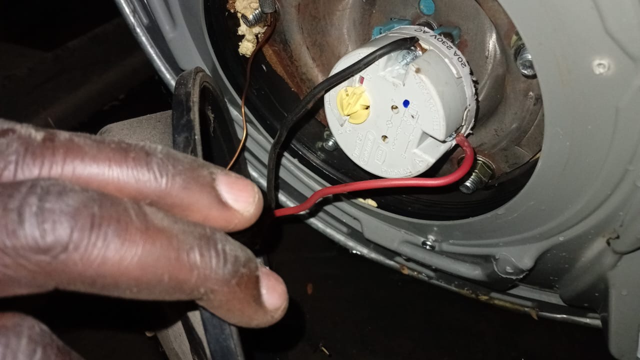 Geyser thermostat and electrical components checked during fault finding in Boksburg
