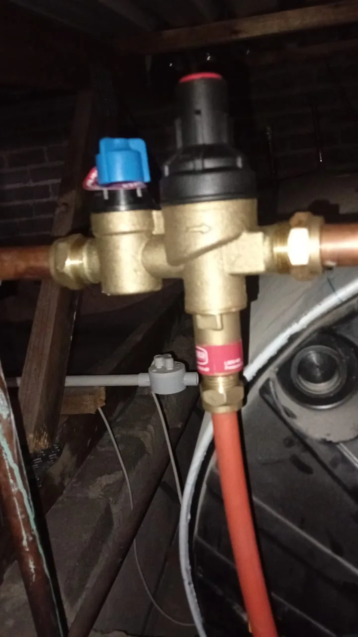 Geyser pressure control valve replacement by a Zanberg plumber