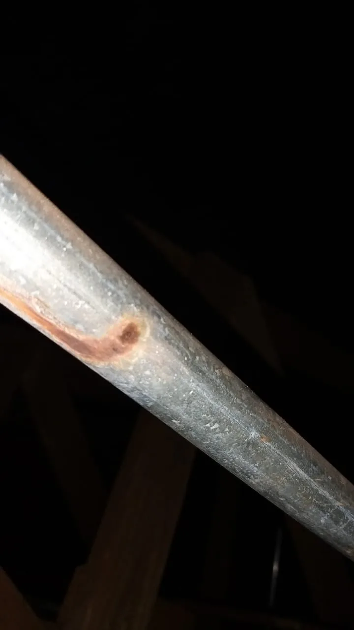 Pinhole burst pipe corrosion repair by a Zanberg plumber