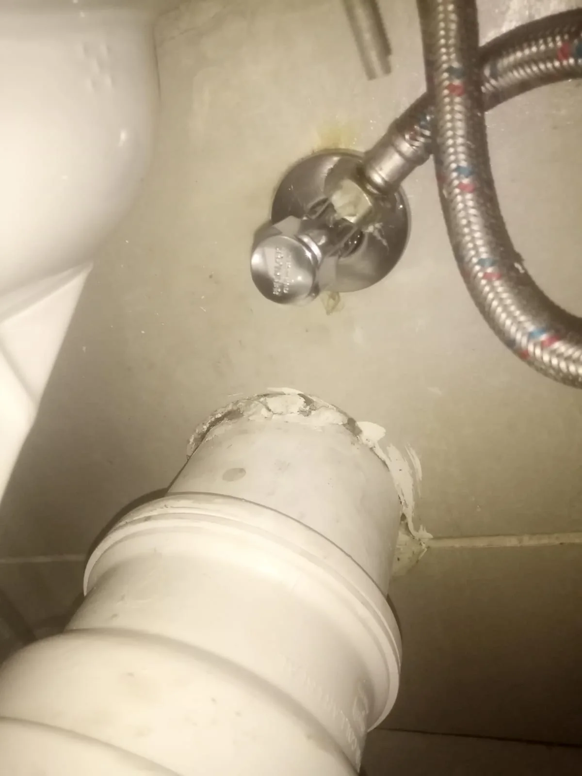 Wall angle valve and mixer connection repaired in Centurion East