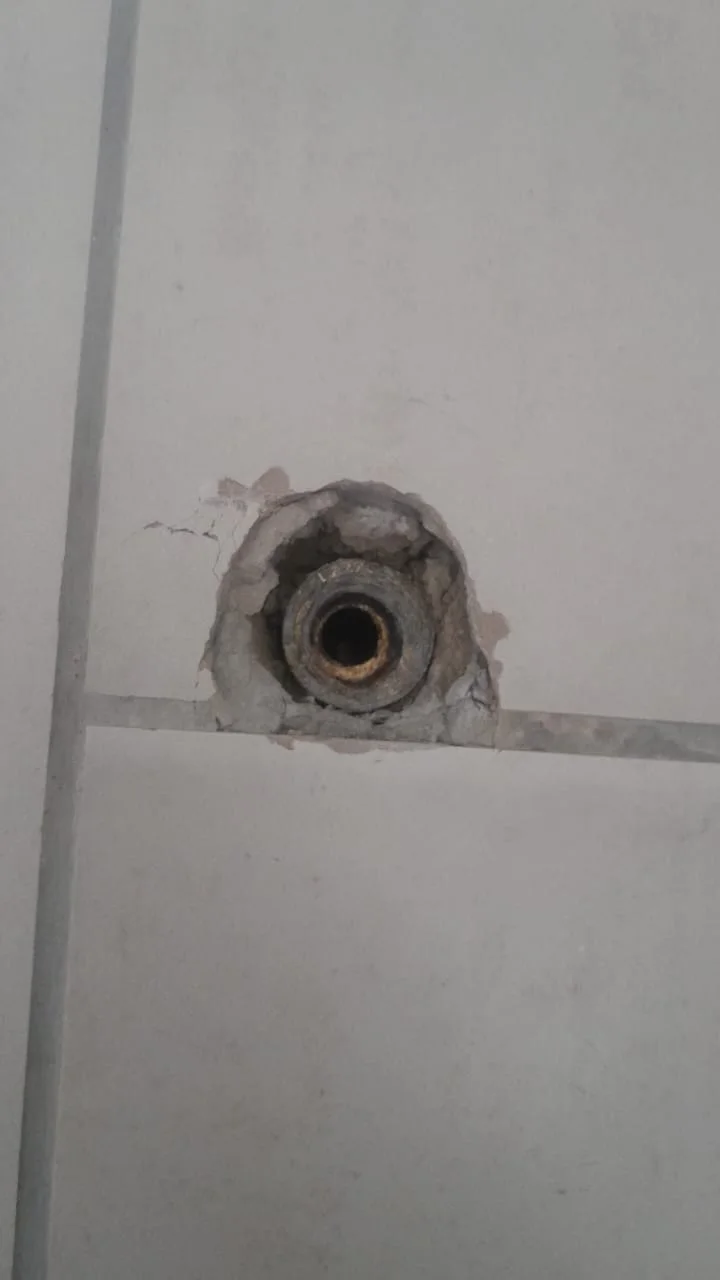 Wall angle valve and mixer connection repaired