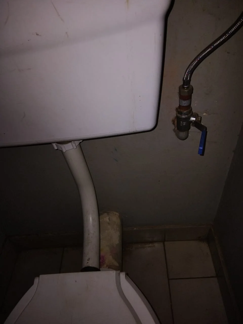 Wall angle valve and mixer connection repaired