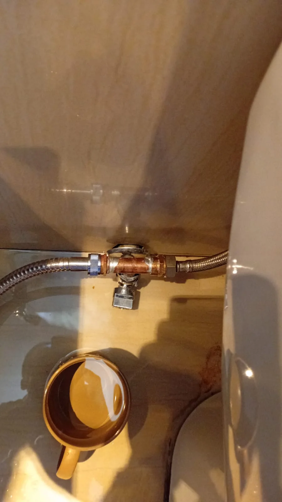 Wall angle valve and mixer connection repaired