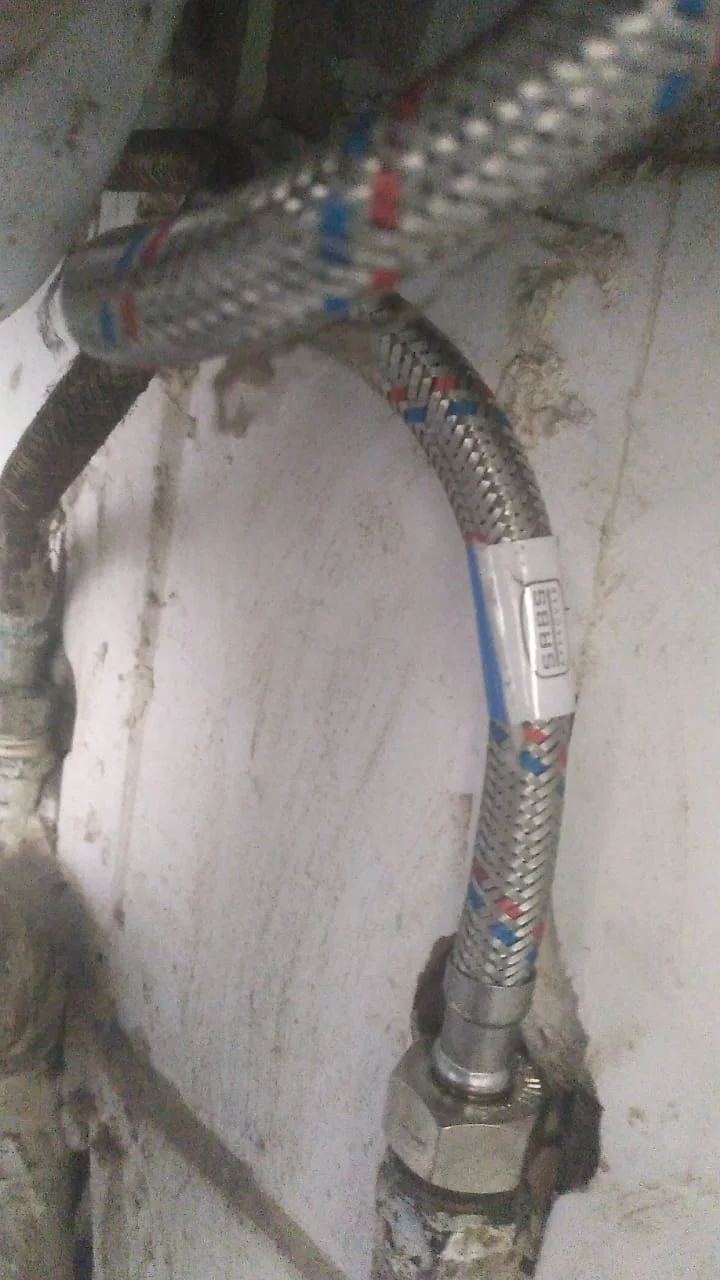Wall angle valve and mixer connection repaired