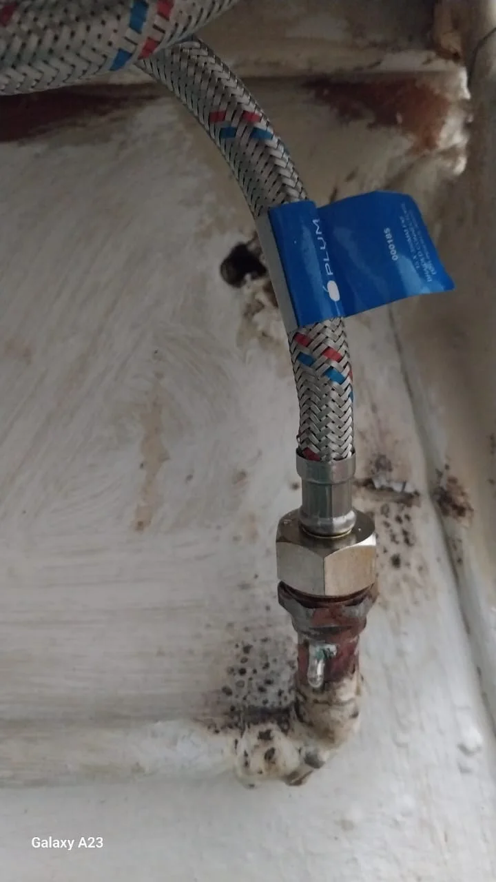 Wall angle valve and mixer connection repaired