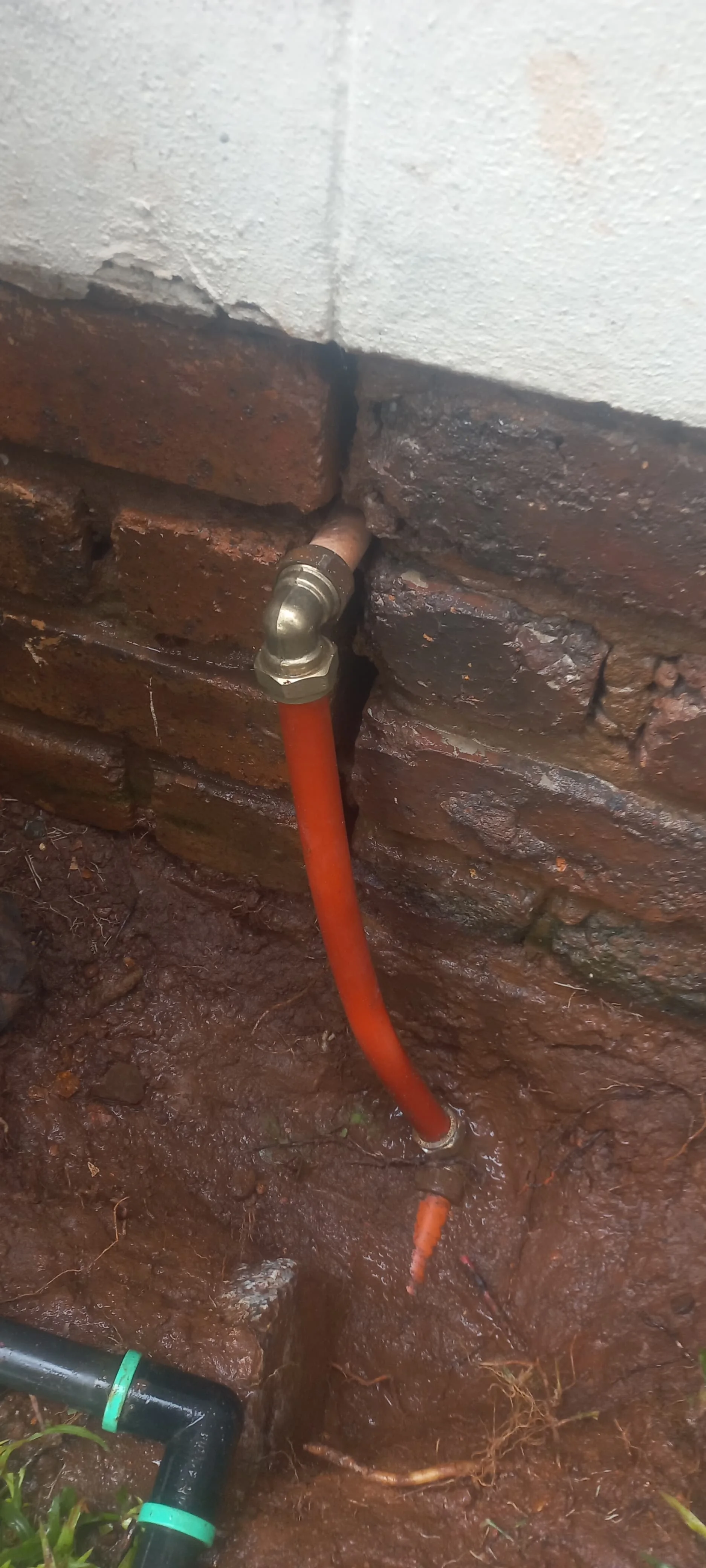 Burst pipe section repaired and checked in Centurion