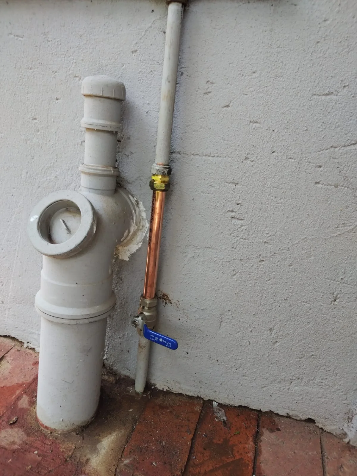Professional burst pipe work in Jameson Park