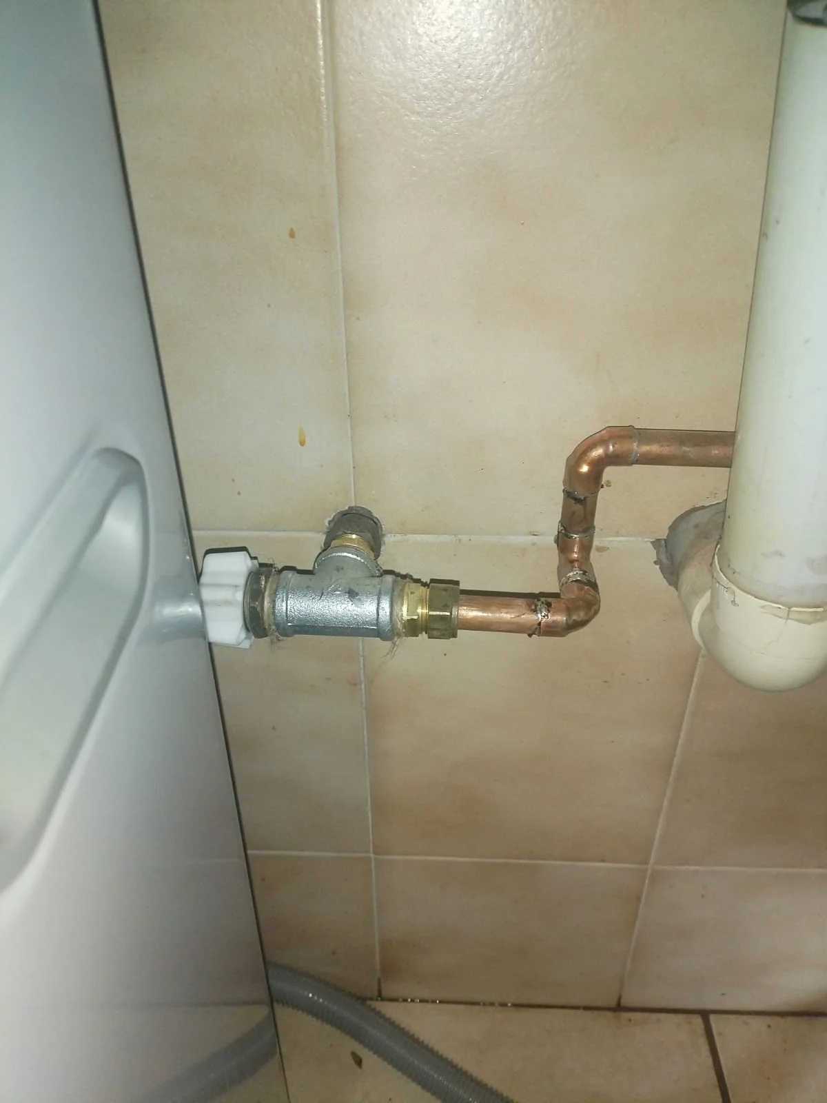 Burst Pipe Repair in Martindale