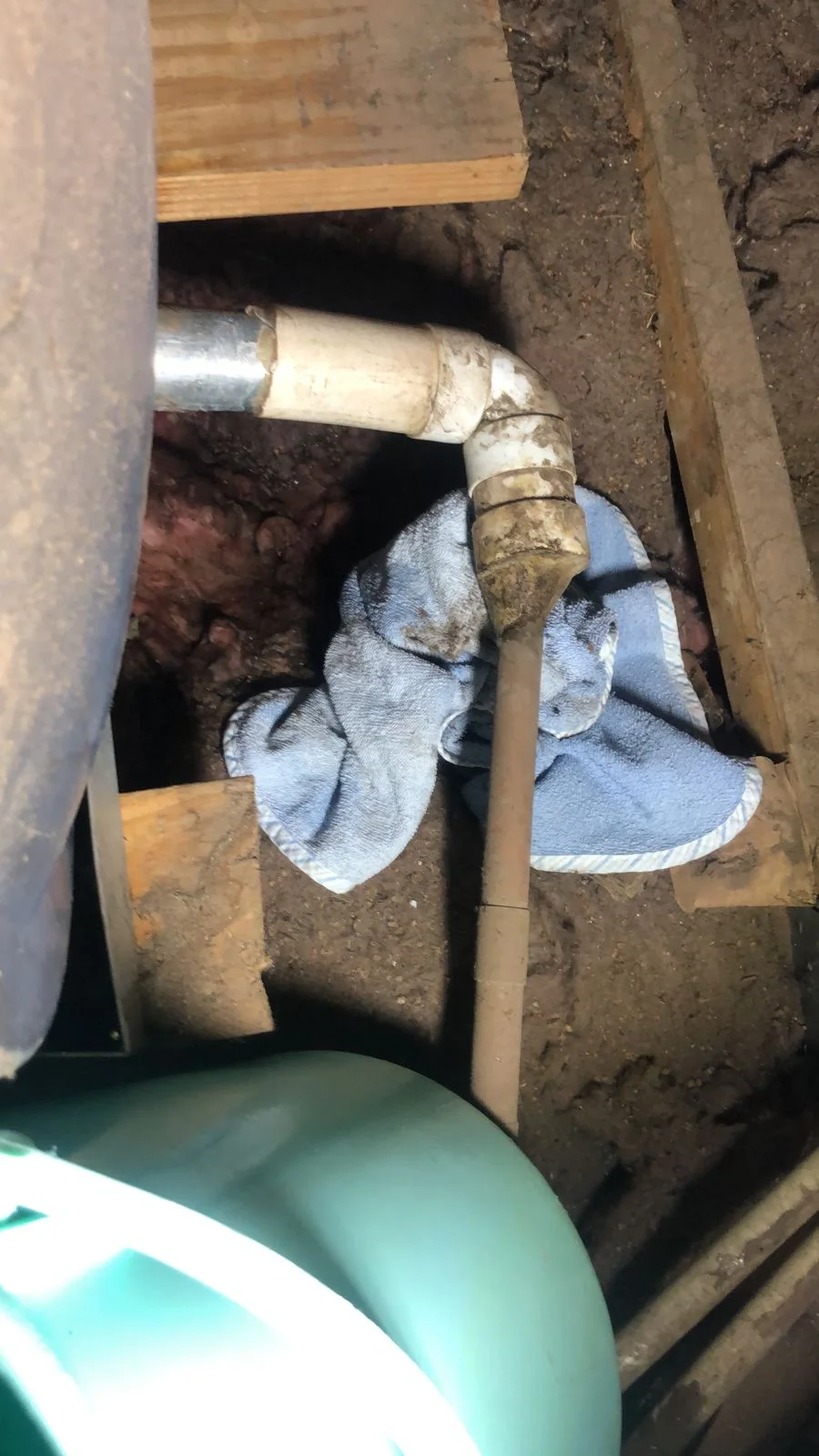 Burst Pipe Repair in Wes Rand