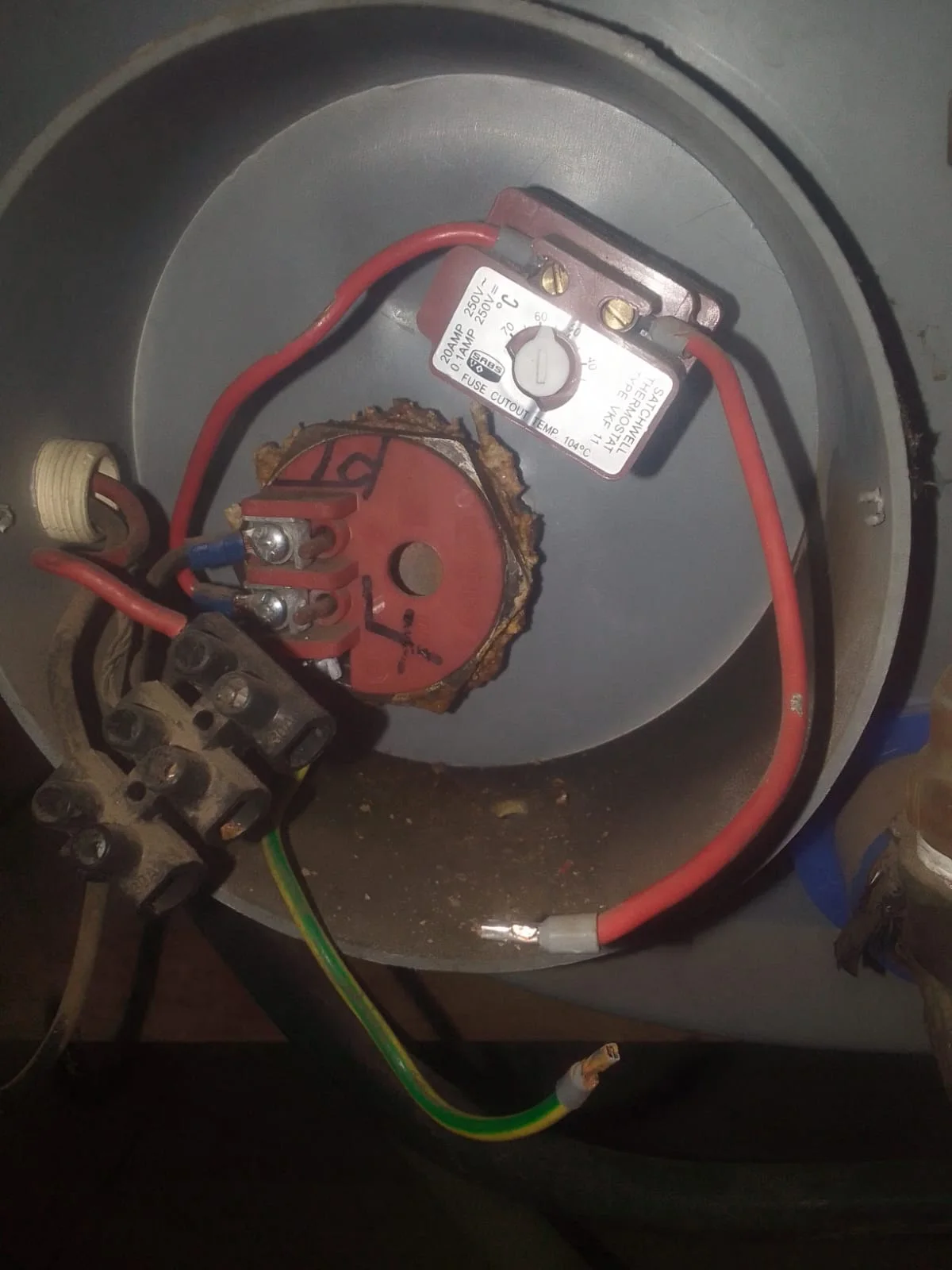 Faulty geyser element, thermostat and flange gasket replaced in Ennerdale