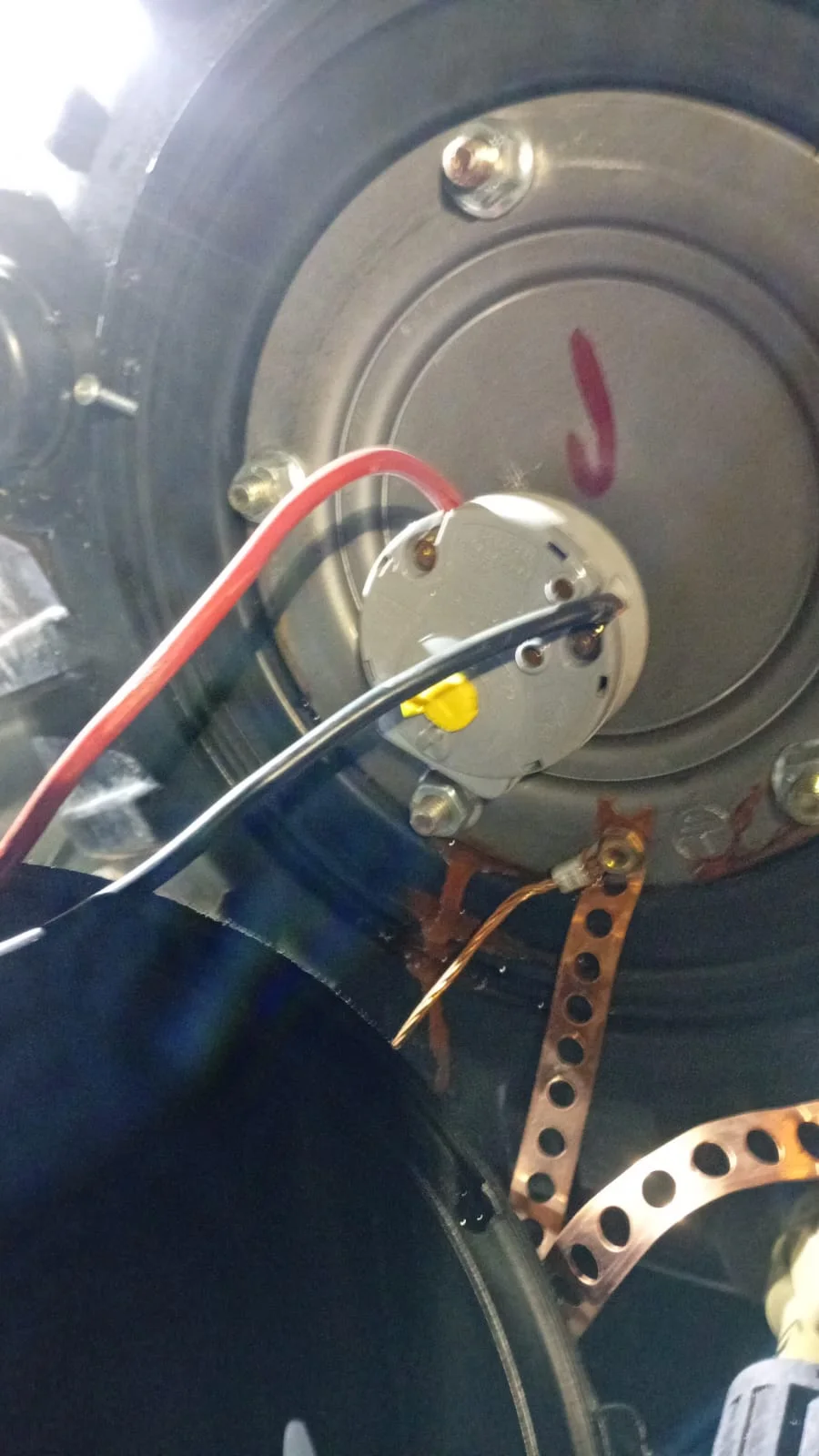 Faulty geyser element and thermostat repaired in Hillshaven