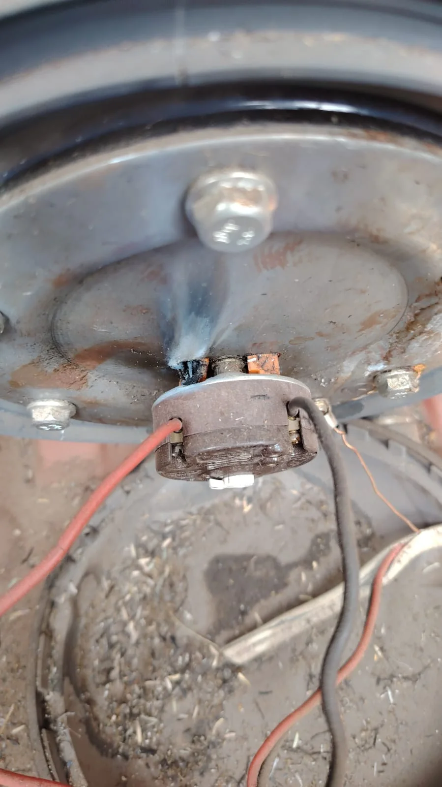 Faulty geyser element, thermostat and flange gasket replaced in Kate Hamel