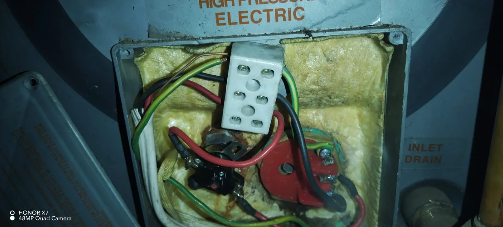 Faulty geyser element, thermostat and flange gasket replaced in Lenasia