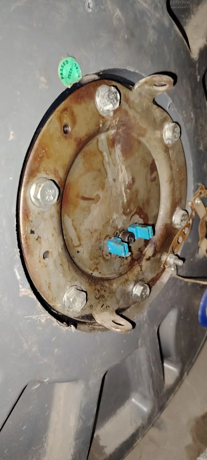 Faulty geyser element, thermostat and flange gasket replaced in Lyndhurst