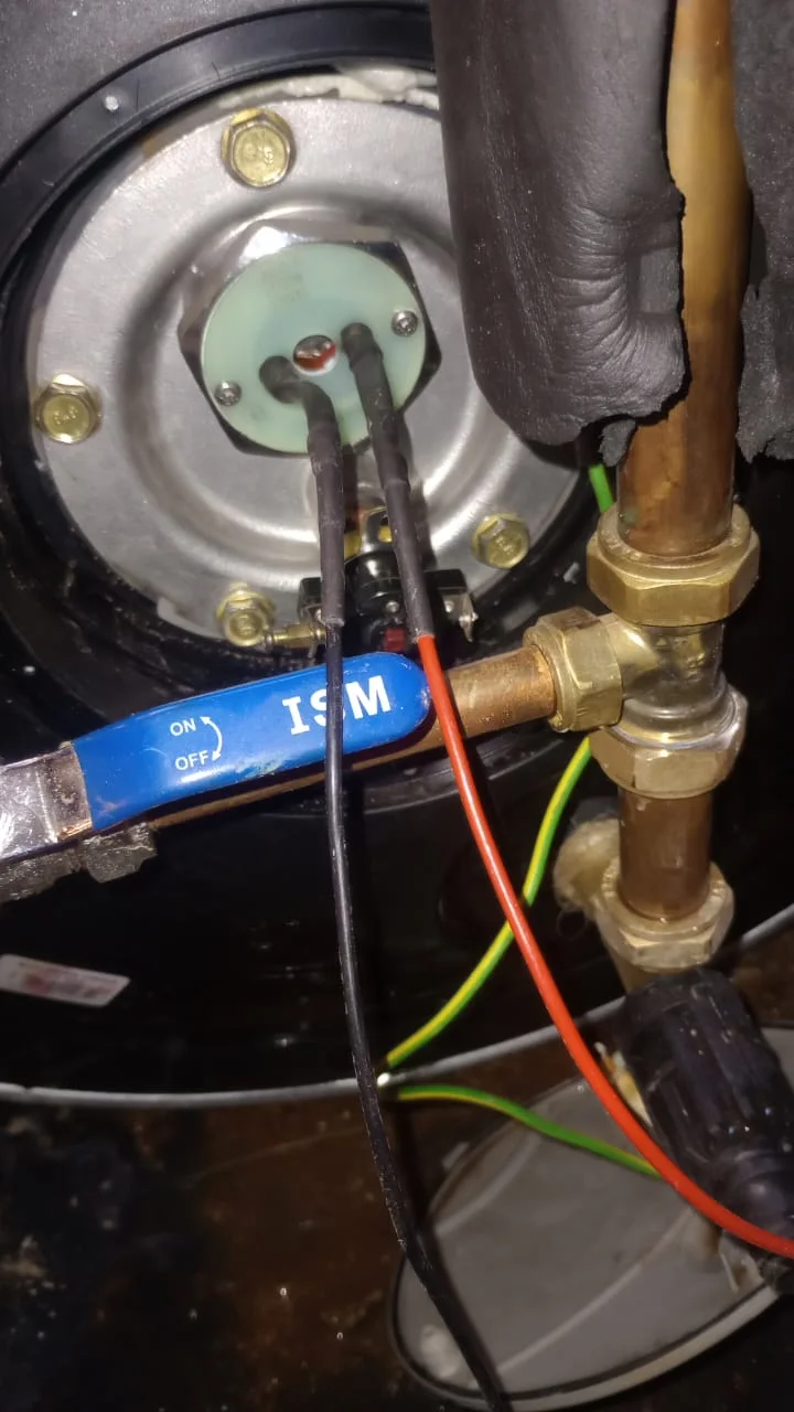 Geyser element and thermostat replaced in Midrand Geyser element and thermostat replaced in Midrand