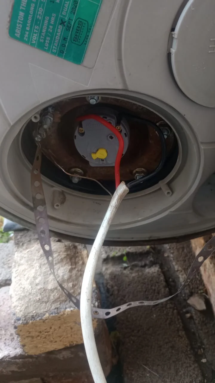Faulty geyser element, thermostat and flange gasket replaced in Norkem Park