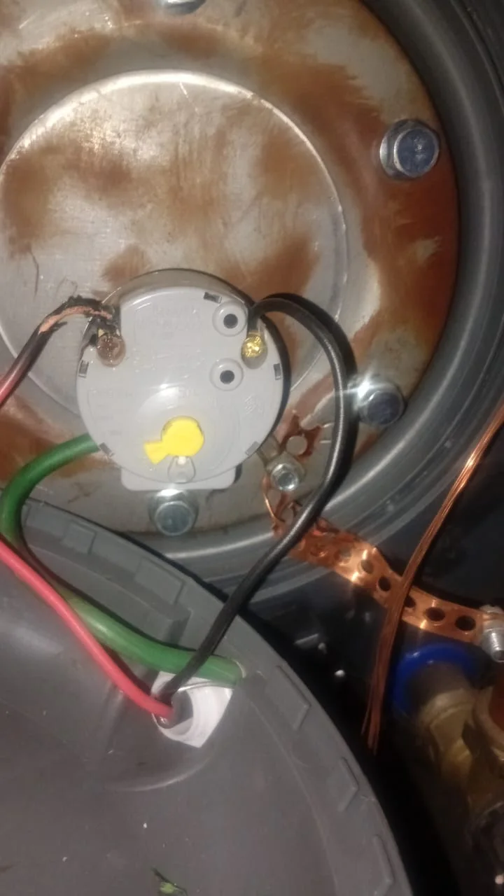 Faulty geyser element, thermostat and flange gasket replaced in Paardekraal