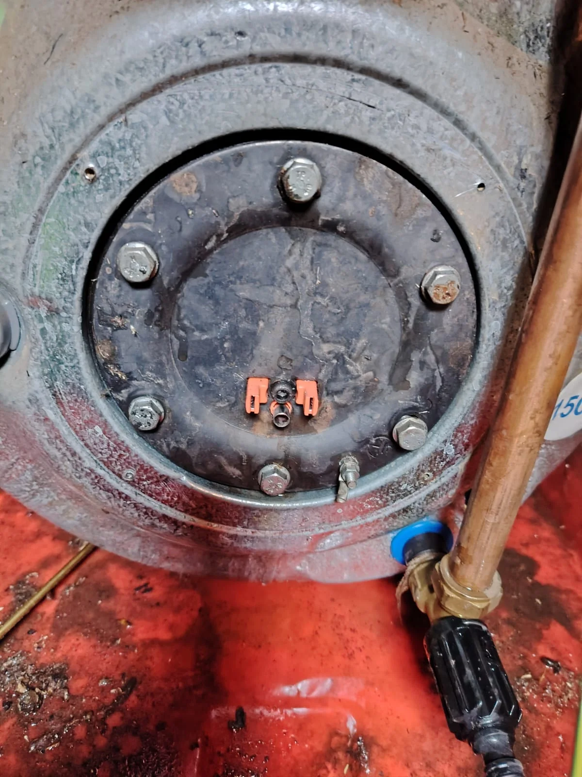 Faulty geyser element, thermostat and flange gasket replaced in Sedgefield