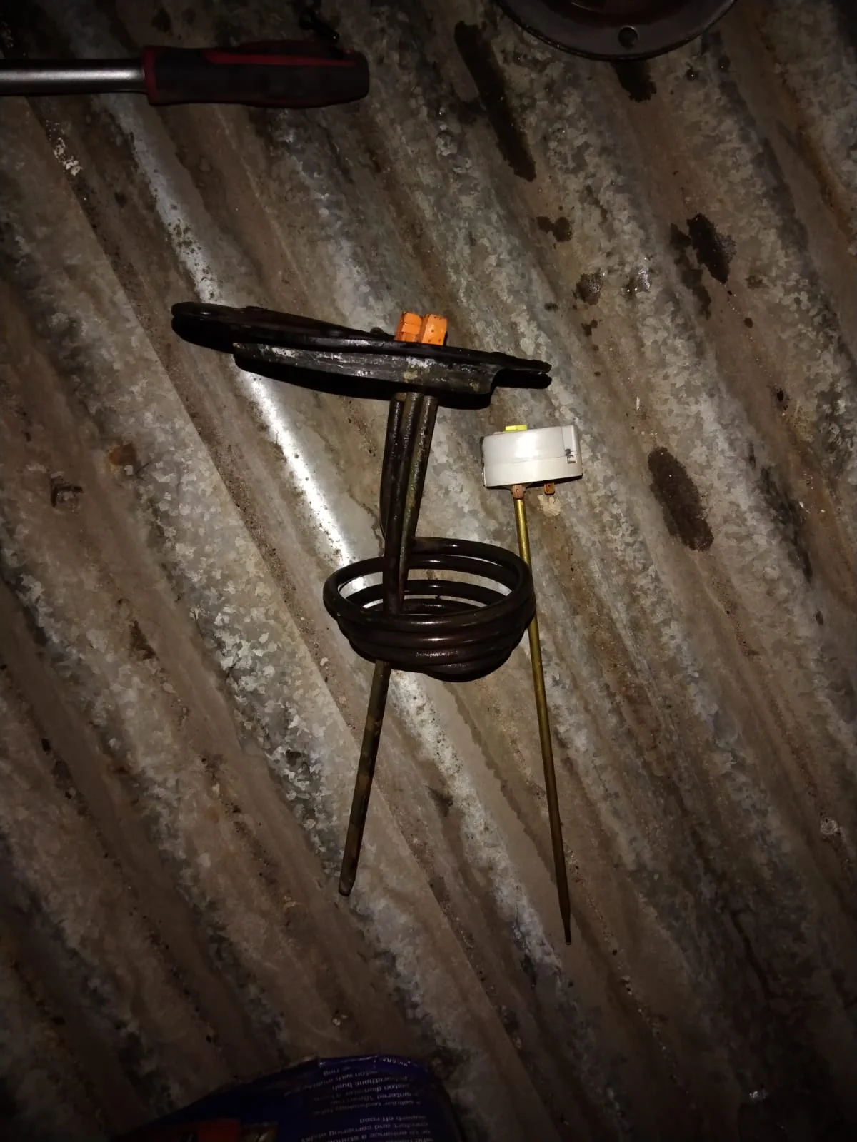 Faulty geyser element, thermostat and flange gasket replaced in Springs