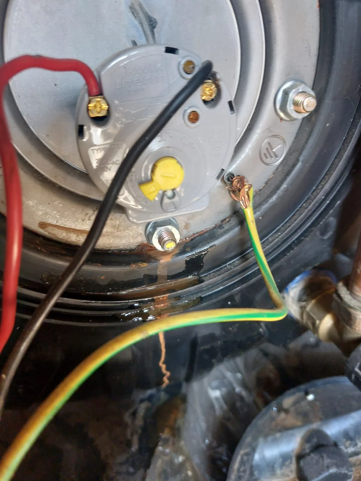 Geyser element and thermostat replaced in Three Rivers