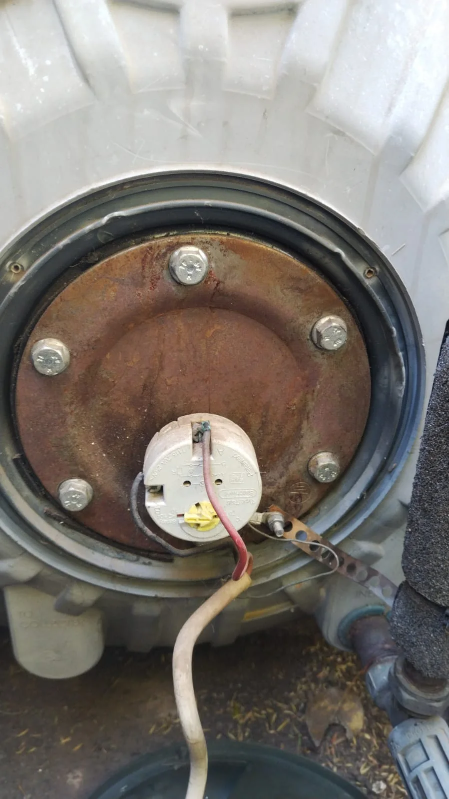 Faulty geyser element and flange pack repaired in Vanderbijlpark