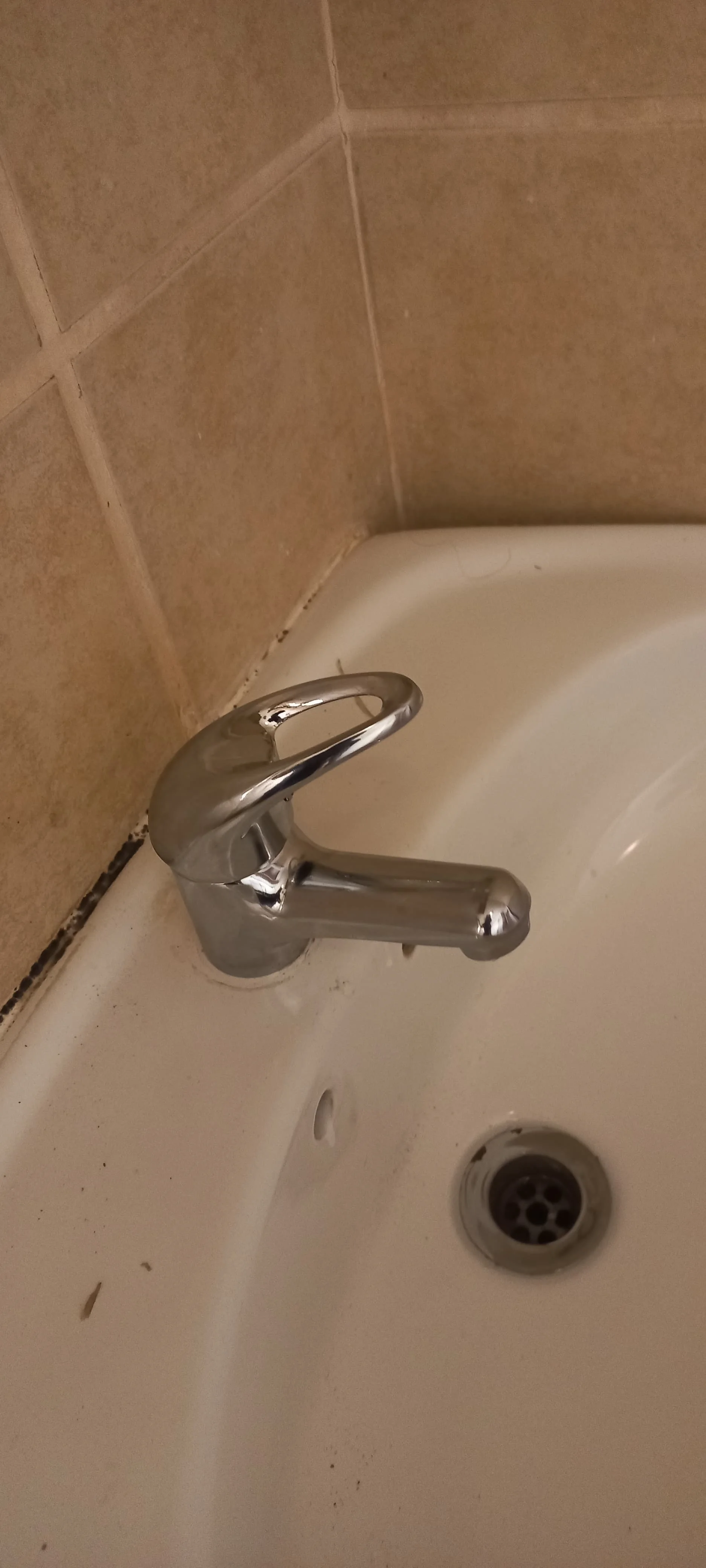 Leaking tap repaired in Annlin
