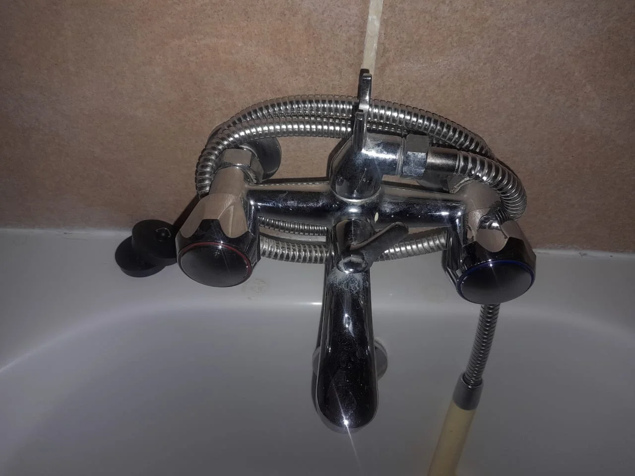 Leaking tap repaired in Erand