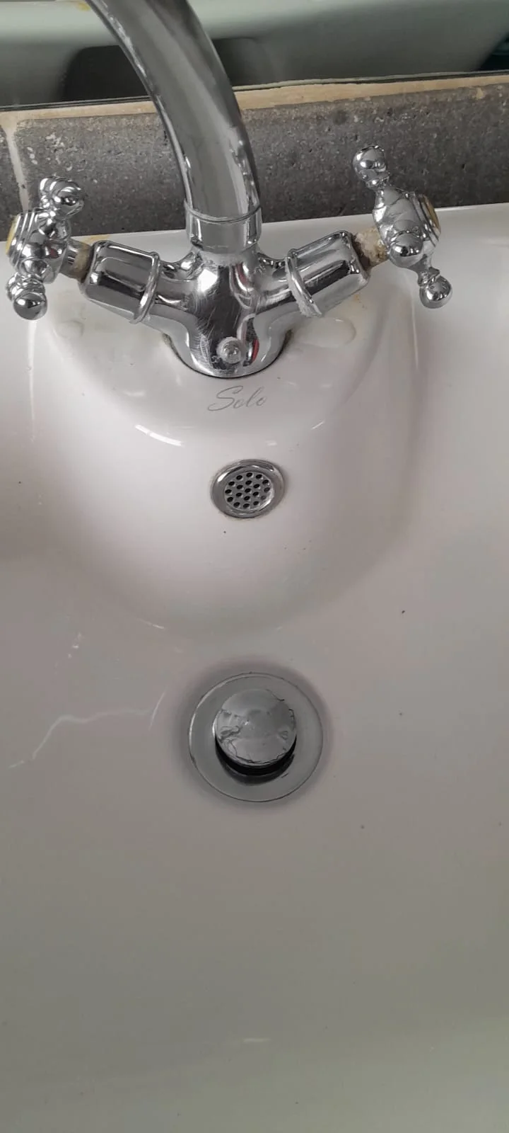 Leaking tap repaired in Windsor