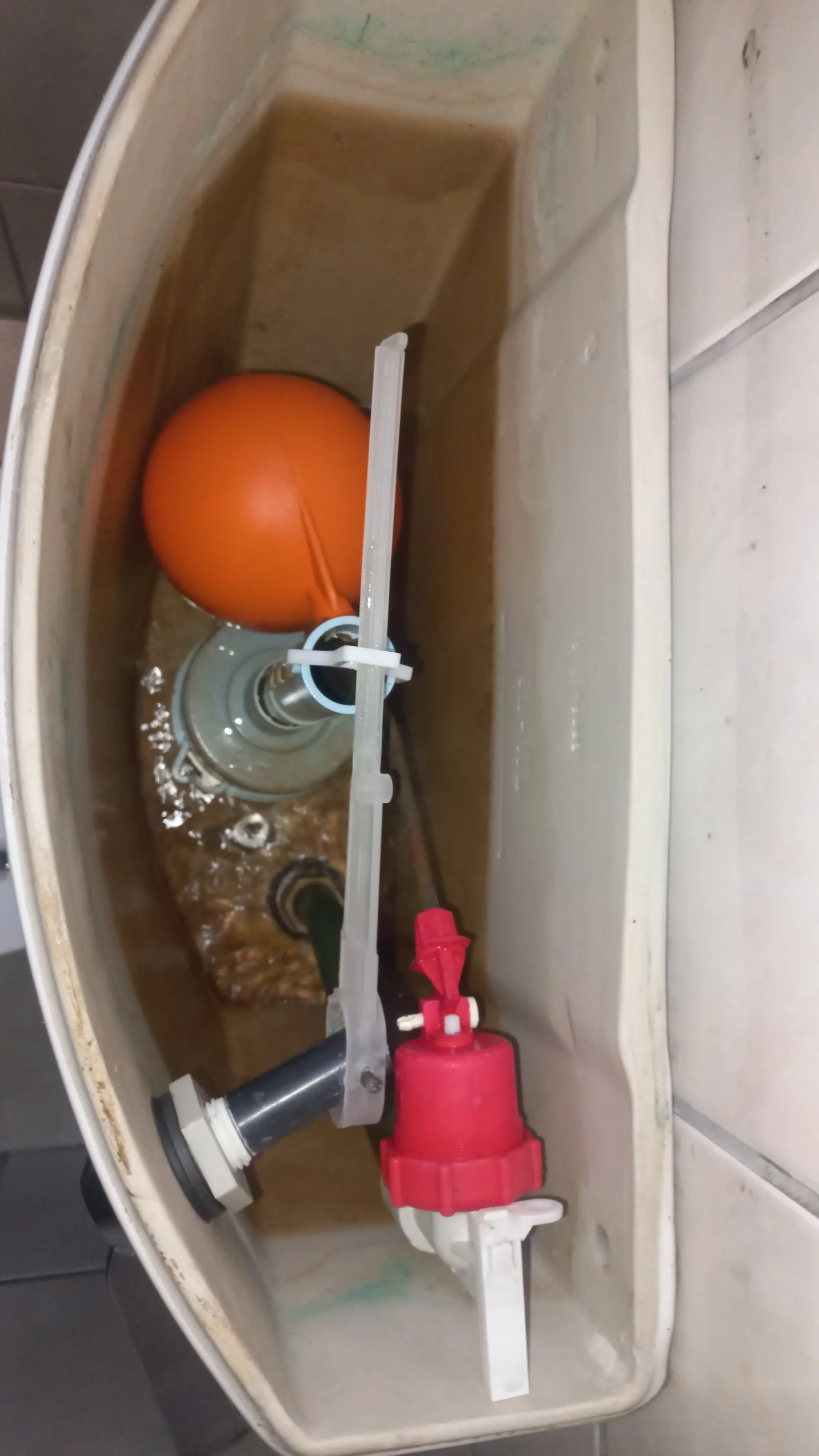 Benoni leaking toilet repair — professional plumbing