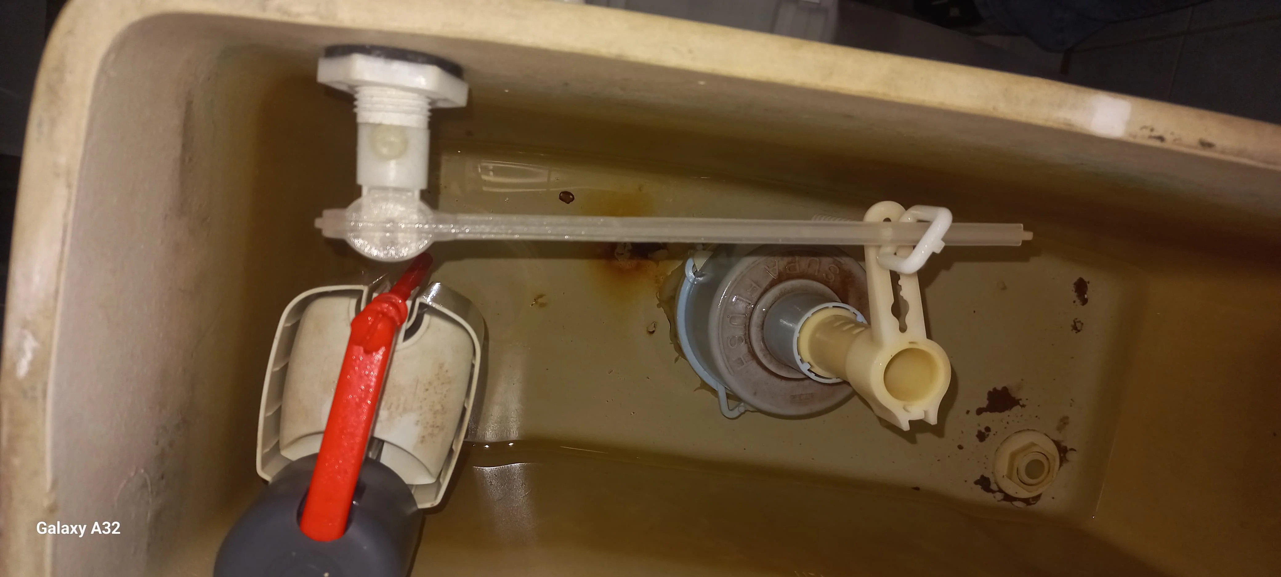 Leaking Toilet Repair in Fordsburg