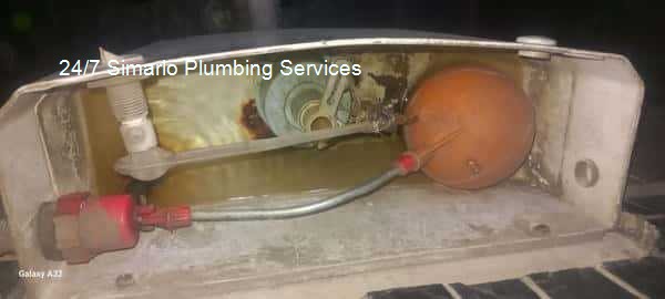 24/7 Simarlo plumbing services â€“ weekend plumbers near me, pointing out solar plumbing integration, framed as a sales pitch, delivering expert plumbing repairs and installations for domestic houses with solar company support.