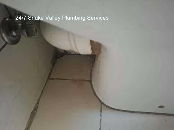 24/7 Snake Valley plumbing services â€“ guaranteed all hour plumbers, promoting affordability and professionalism, crafted as a bold statement, delivering expert plumbing repairs and installations for domestic houses with solar company support.