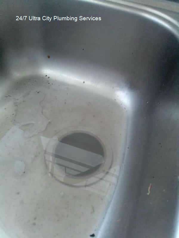 24/7 Ultra City plumbing services â€“ licensed 24/7 plumbers, promoting affordability and professionalism, positioned as a technical highlight, delivering expert plumbing repairs and installations for domestic houses with solar company support.