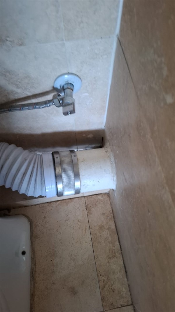 Final repair of toilet angle valve