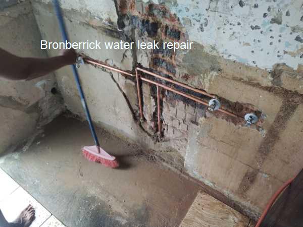 Bronberrick water leak repair while you wait by qualified plumbers offering guarantees on all work done.