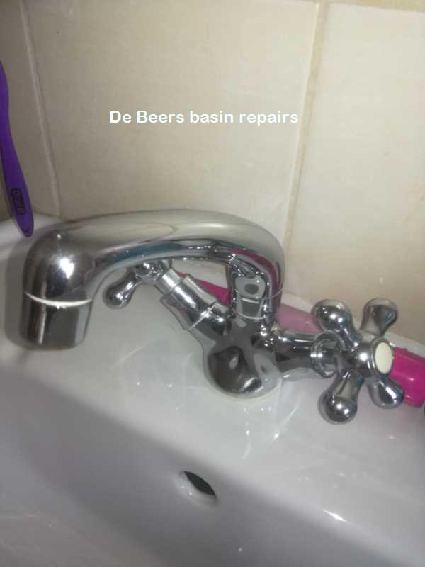 De Beers basin repairs