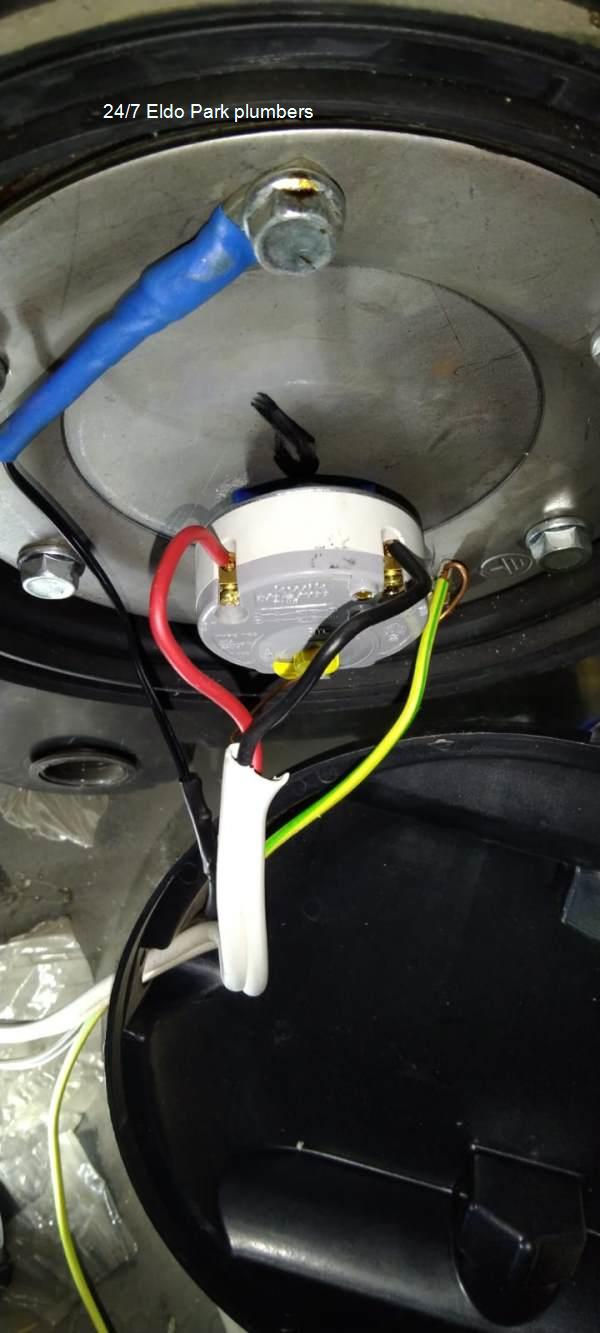 24/7 Plumbers in Eldo Park working the local Centurion area in Pretoria repairing a water system