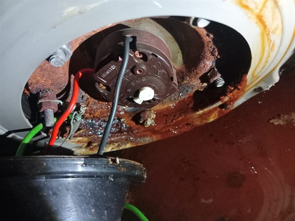 Sudden failure so without hot water in East Rand Central